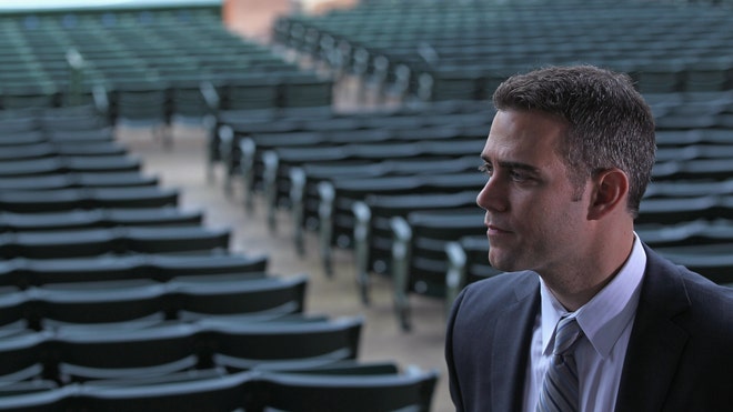 Theo Epstein Cubs.jpg